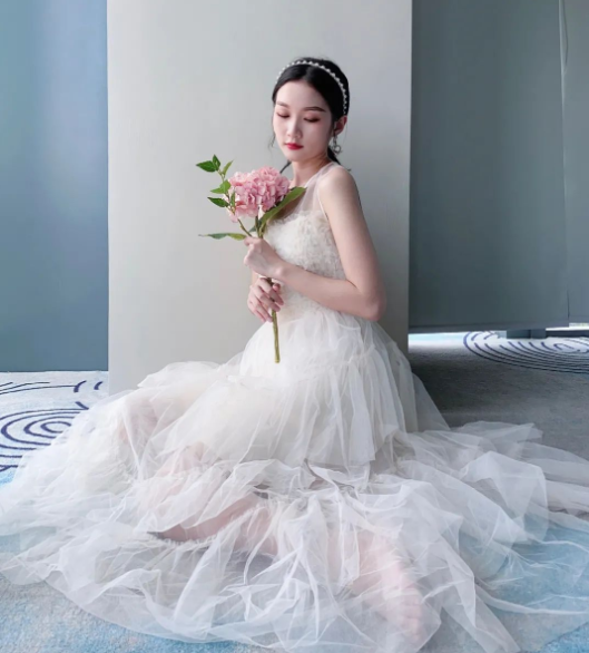 【尚慧】晚会怎么穿，新手还在看，女神们已经收藏了