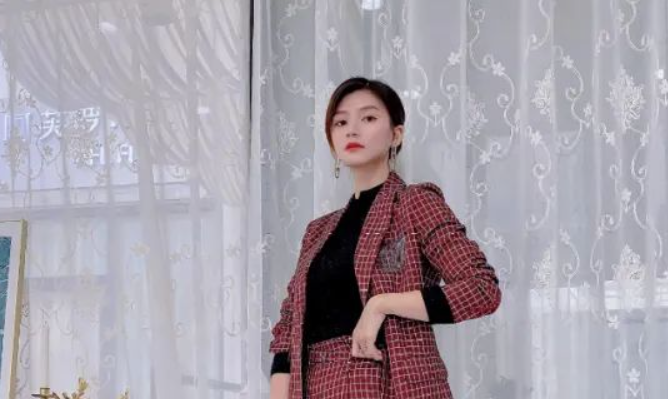 【慧集HUIJI】教师专场 || 文综的聒噪用时尚代替，你穿对了吗？